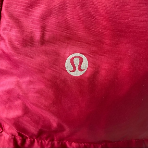 Lululemon Women's Pink Down For A Run Vest Size 4 - Picture 11 of 12